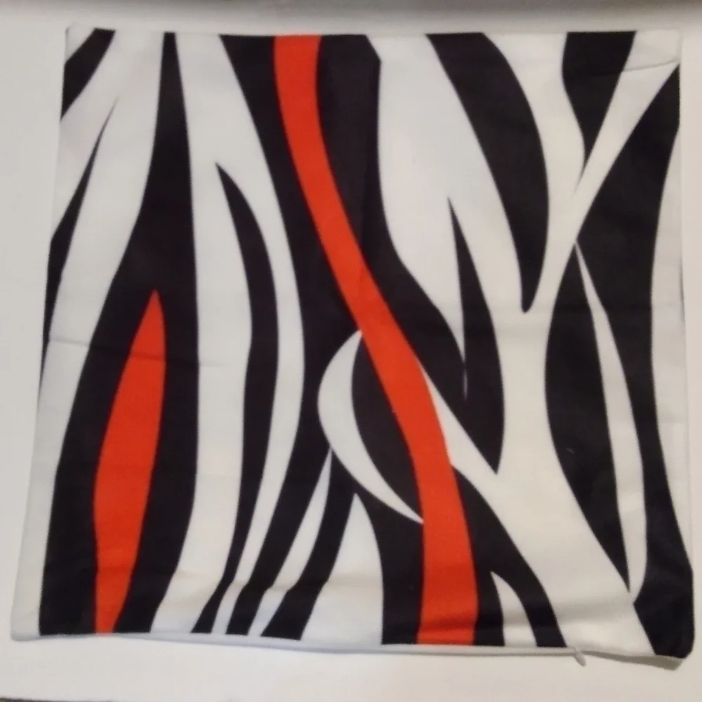 Set of 3 Throw Pillow Covers, sz 17.5X17.5
